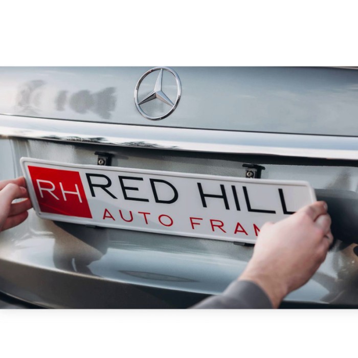 Рамка під номер, безрамкова (4 кріплення під 2 номери) red hill прозора