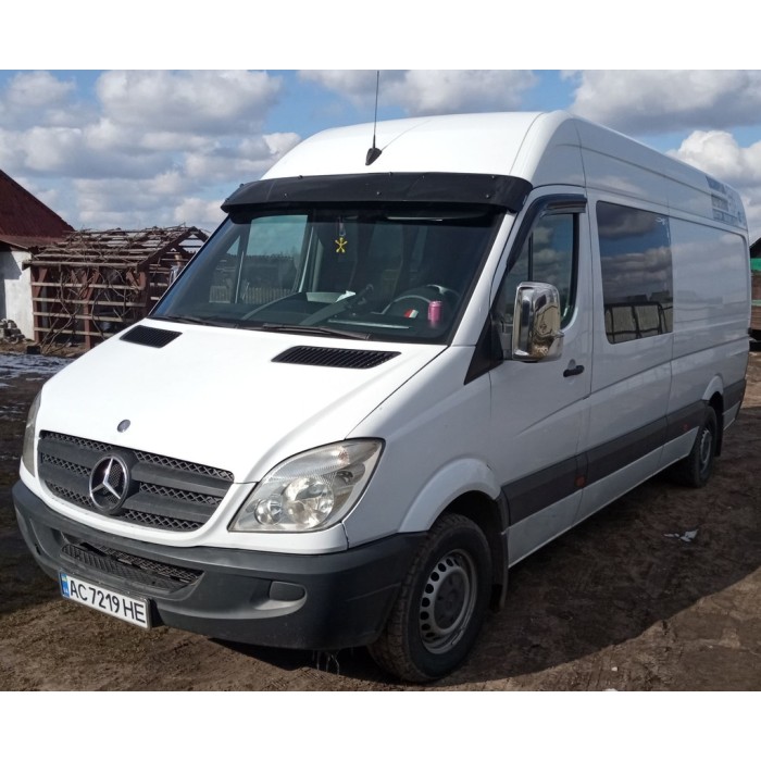 Козырек на лобовое стекло на раме V2 (черный глянец, 5мм) для Mercedes Sprinter W906 2006-2018 гг