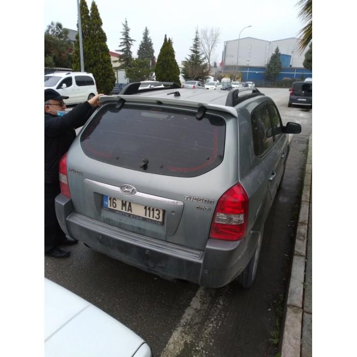 Спойлер Meliset (під фарбування) для Hyundai Tucson JM 2004- рр