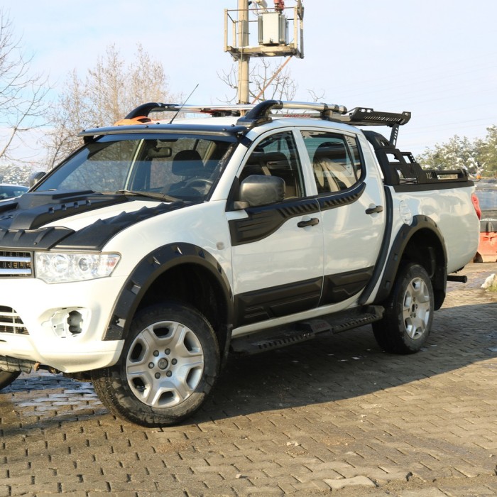 Верхні молдинги дверей (4 шт, ABS) для Mitsubishi L200 2006-2015 рр