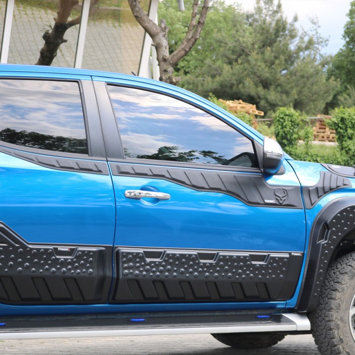 Верхні молдинги дверей 2019-2025 (6 шт, ABS) для Mitsubishi L200 рр