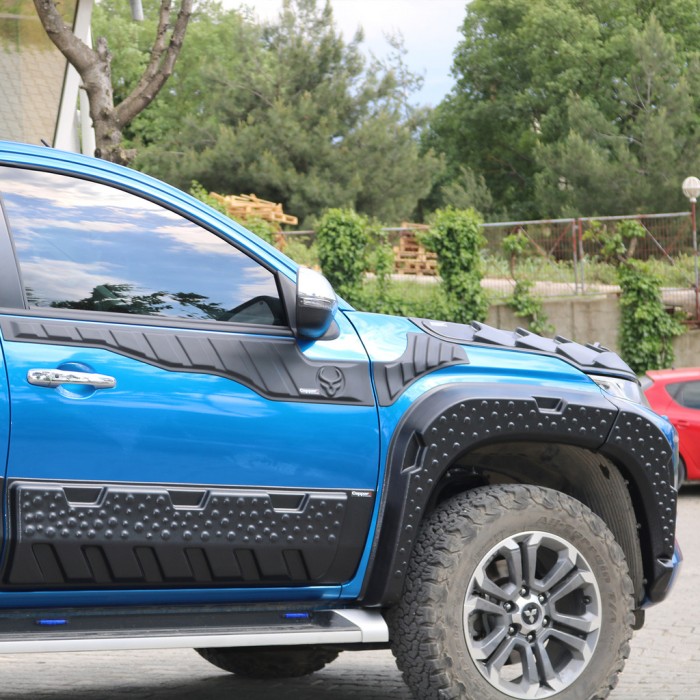 Розширювачі колісних арок V2 (2019-2025, EuroCap) для Mitsubishi L200 рр