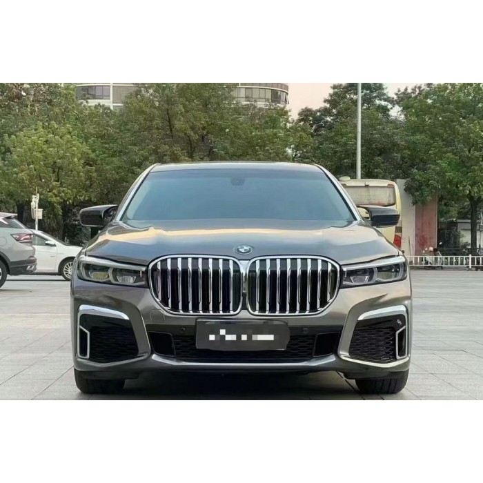 Комплект рестайлінгу в G12 для BMW 7 серія F01/F02