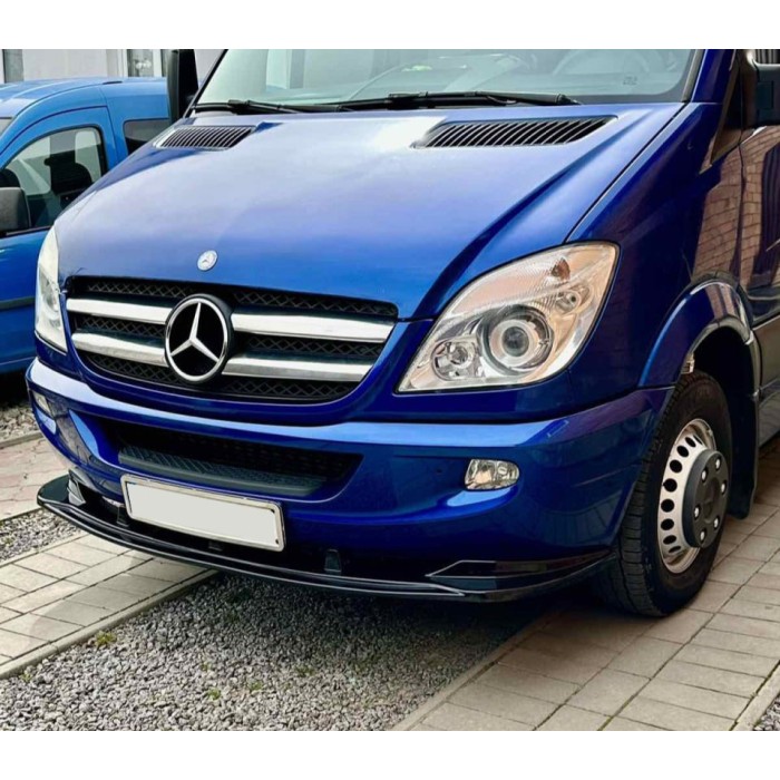 Передня лип накладка 2006-2013 (ABS) для Mercedes Sprinter W906 рр