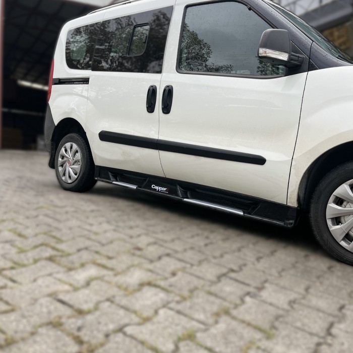 Боковые пороги Sorento тип (EuroCap) для Opel Combo 2012-2018 гг