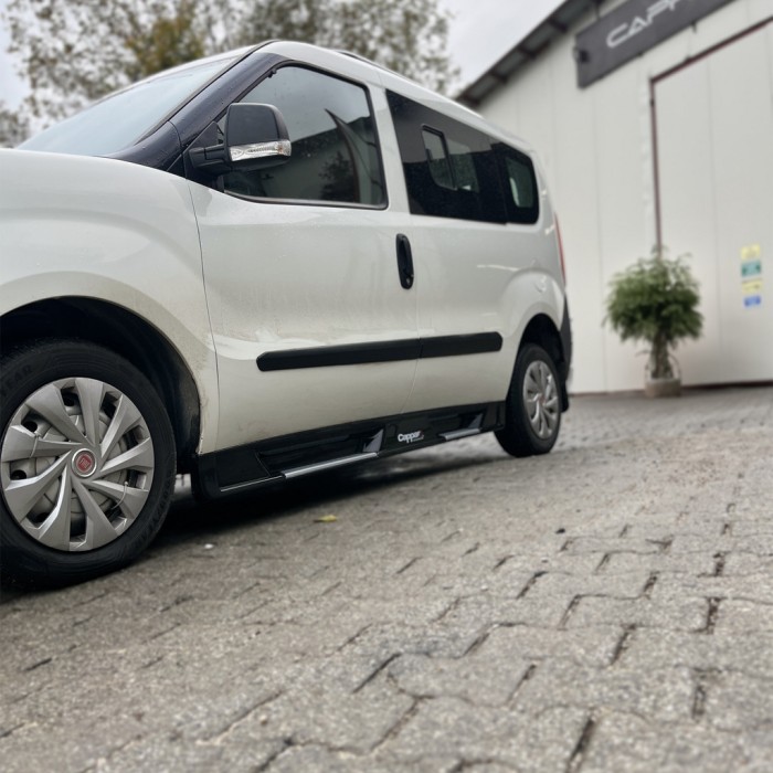 Боковые пороги Sorento тип (EuroCap) для Opel Combo 2012-2018 гг