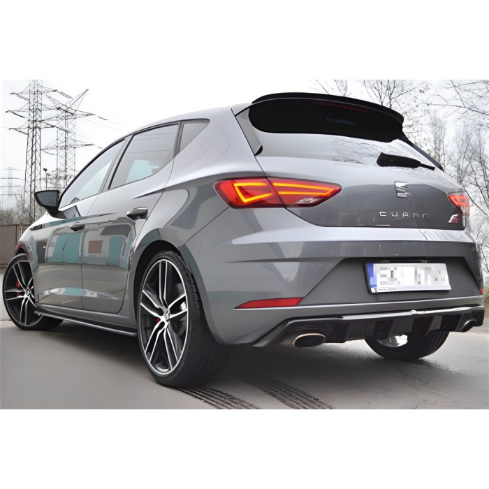 Задній дифузор DPT V-1 (2017-2020, чорний глянець) для Seat Leon рр