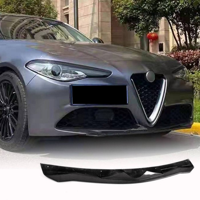 Накладка на передний бампер Карбон (Карбон) для Alfa Romeo Giulia 2016-2022 гг
