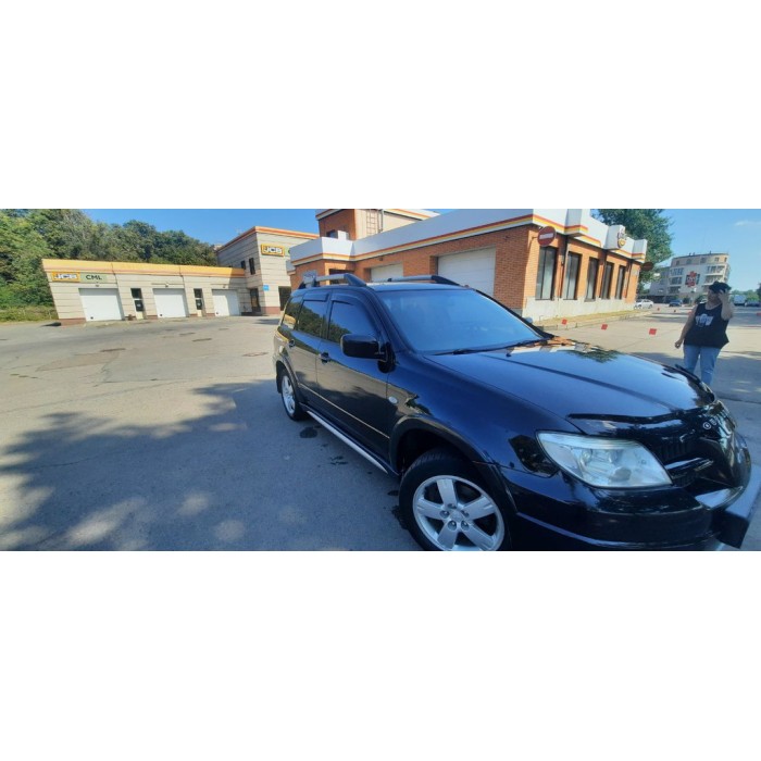 Ветровики (4 шт, HIC) для Mitsubishi Outlander 2001-2006 гг