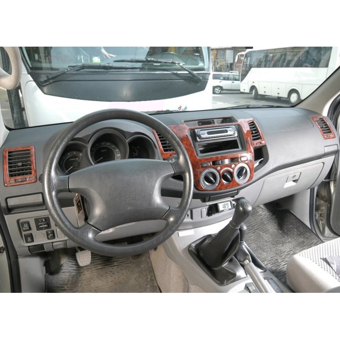 Накладки на панель Дерево для Toyota Hilux 2006-2015 гг