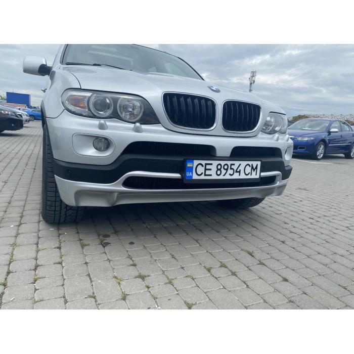 Накладка на передній бампер послерестайл (під фарбування) для BMW X5 E-53 1999-2006 рр