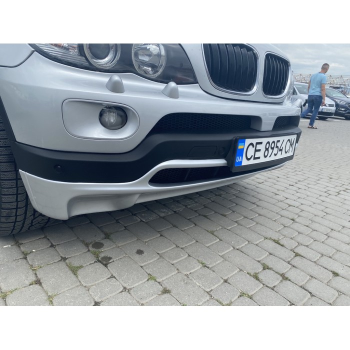 Накладка на передній бампер послерестайл (під фарбування) для BMW X5 E-53 1999-2006 рр