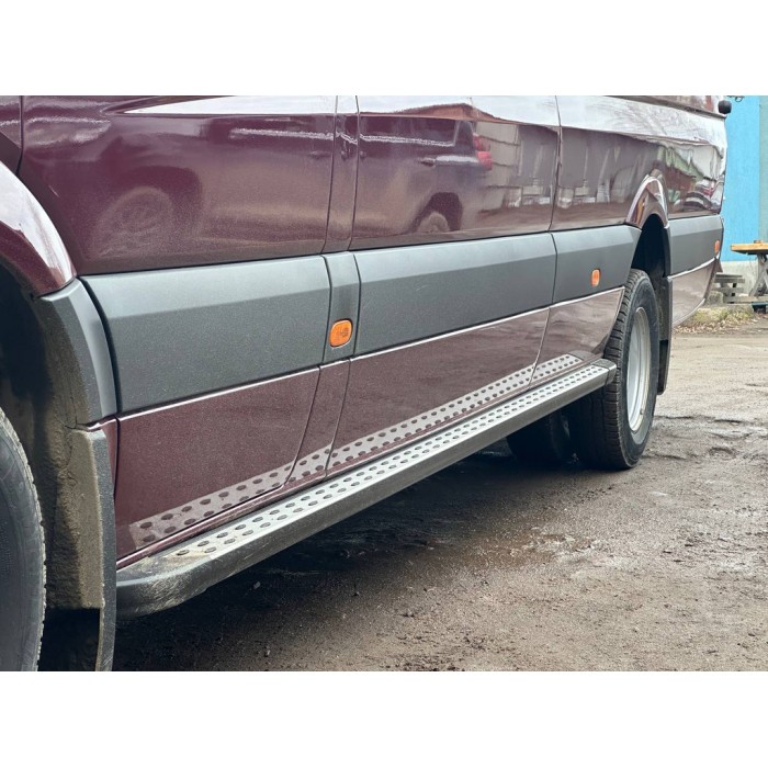 Бокові пороги DOT-Line (2 шт., Алюм.) Середня база для Mercedes Sprinter W906 2006-2018 рр
