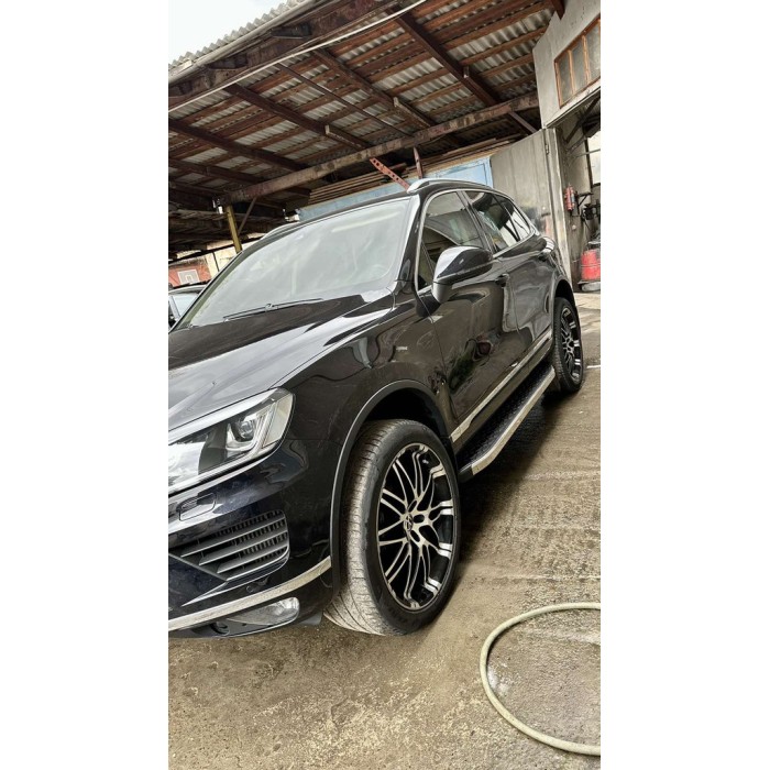 Бокові пороги BlackLine (2 шт, алюміній) для Volkswagen Touareg 2010-2018 рр