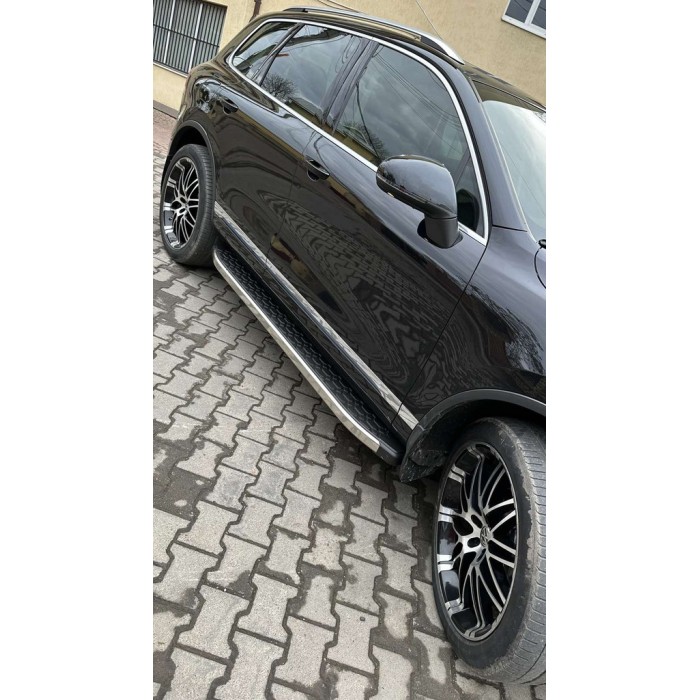 Бокові пороги BlackLine (2 шт, алюміній) для Volkswagen Touareg 2010-2018 рр