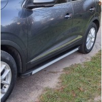 Боковые пороги Maya V1 (2 шт., алюминий) для Renault Kadjar