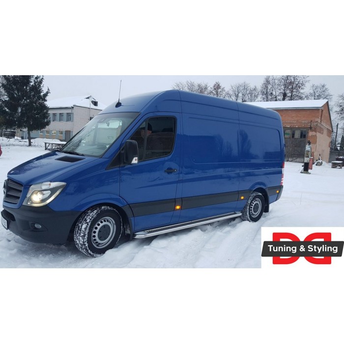 Боковые пороги Premium (2 шт., нерж.) d60, Long/ExtraLong для Mercedes Sprinter W906 2006-2018 гг