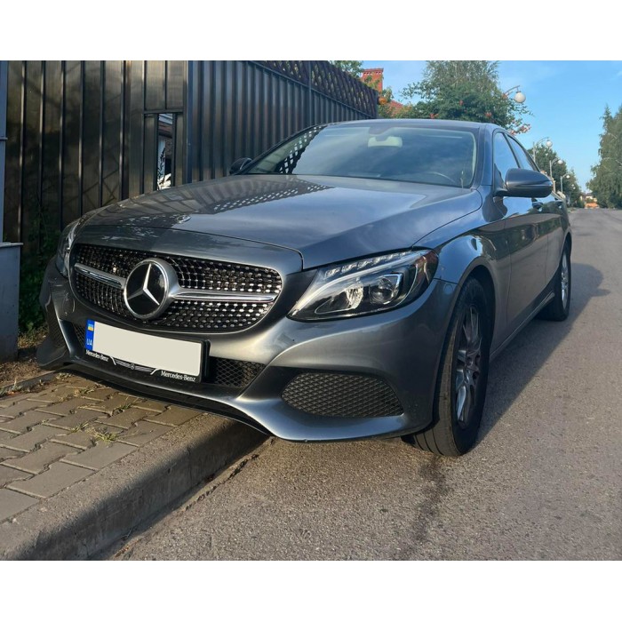 Передня решітка Diamond Silver 2014-2018, з камерою для Mercedes C-сlass W205 рр