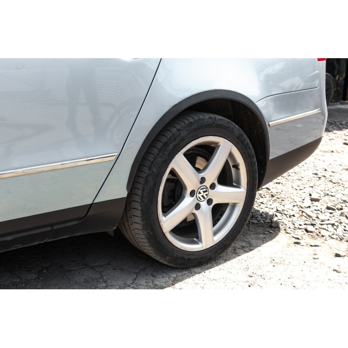 Накладки на арки (4 шт, ABS) для Volkswagen Passat B6 2006-2012рр