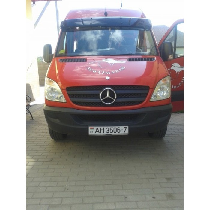 Козирок на лобове скло на рамі V1 (чорний глянець, 5мм) для Mercedes Sprinter W906 2006-2018 рр