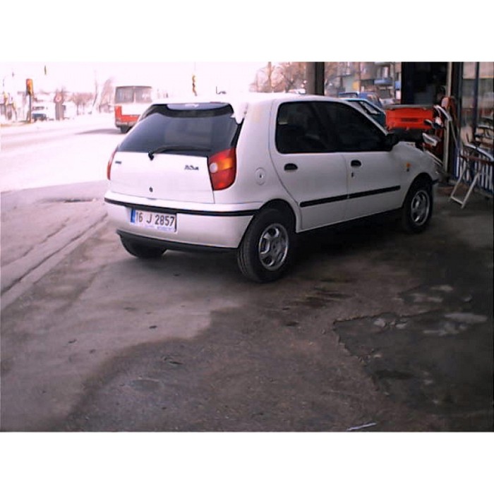 Спойлер короткий (під фарбування) для Fiat Palio 1998- рр