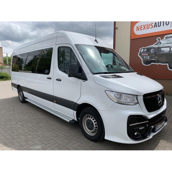 Бокові пороги Maya V2 (2 шт., алюміній) Long/ExtraLong для Mercedes Sprinter W907/W910 2018- рр