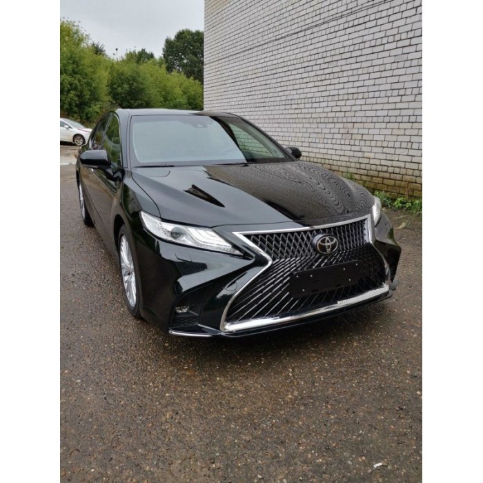 Комплект обвісів Lexus LS style для Toyota Camry 2018-2023 рр