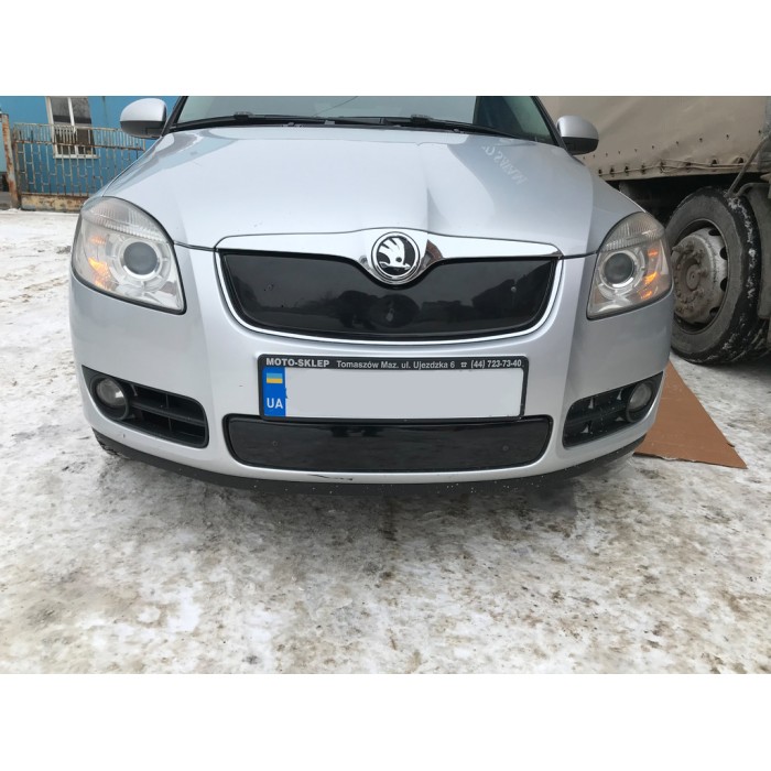 Зимова накладка на решітку (2007-2010, верхня) Глянцева для Skoda Fabia рр