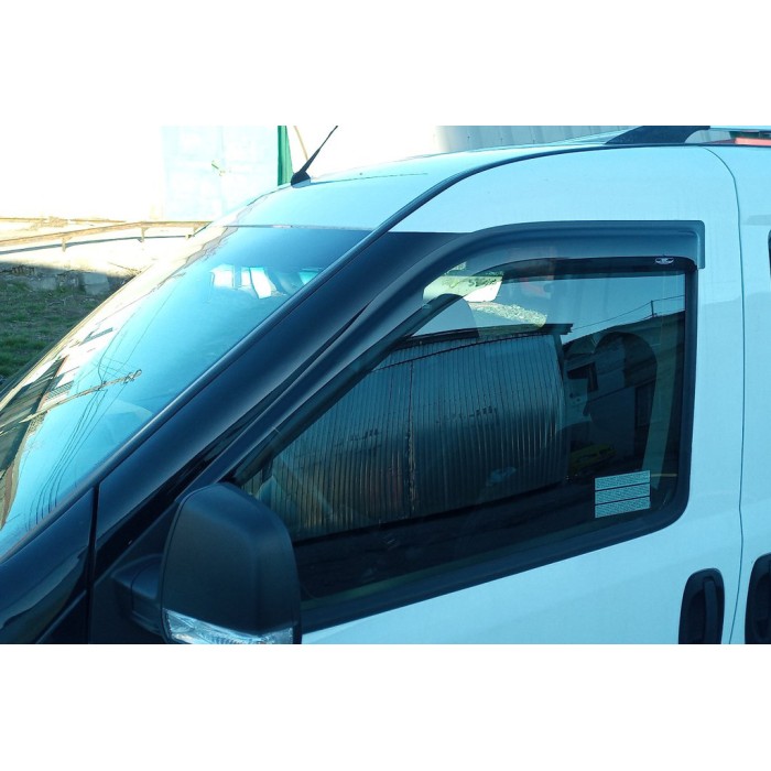 Вітровики (2 шт, HIC) для Fiat Doblo II 2010-2022 рр