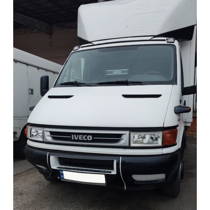 Зимова накладка на решітку Глянцева для Iveco Daily 1999-2006 рр