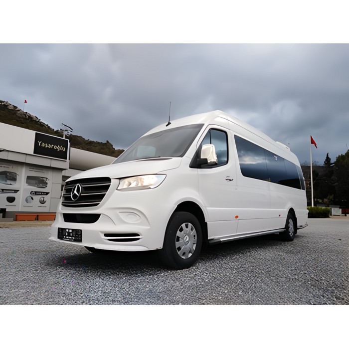 Накладка на передній бампер (під фарбування) для Mercedes Sprinter W907/W910 2018- рр