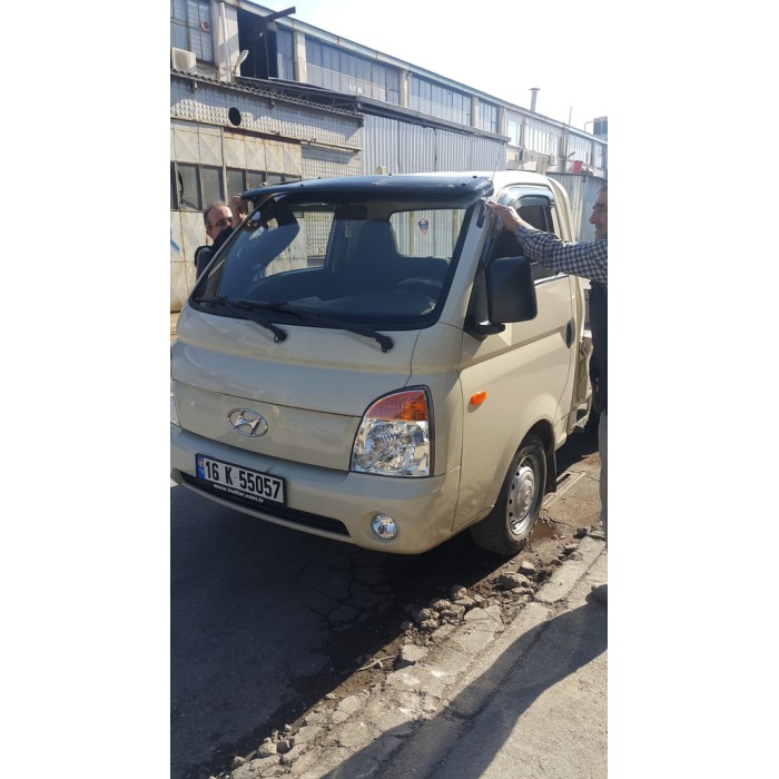 Козирьок на лобове скло (чорний глянець, 5мм) для Hyundai H100