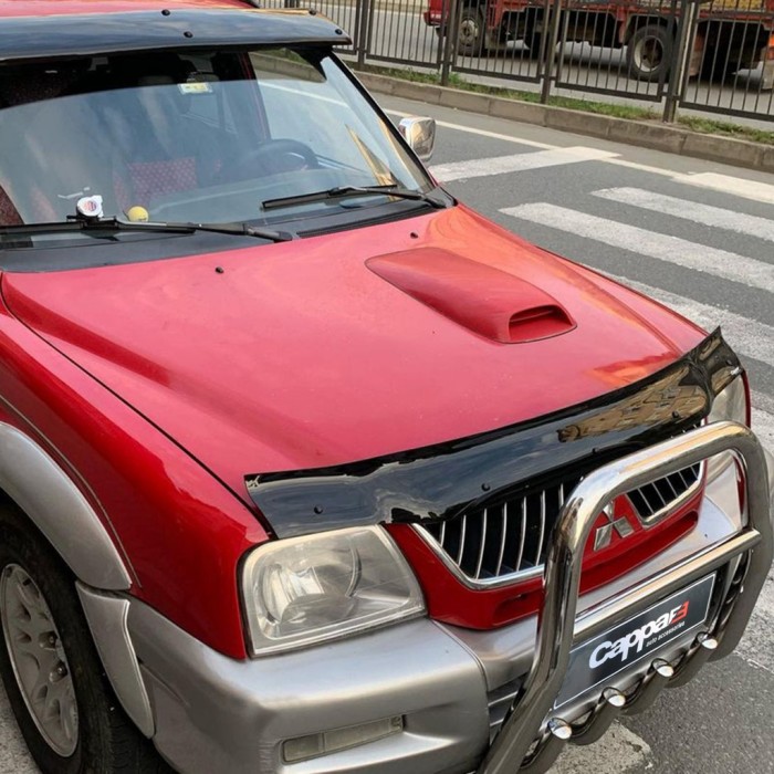 Дефлектор капота (EuroCap) для Mitsubishi L200 1996-2006 рр