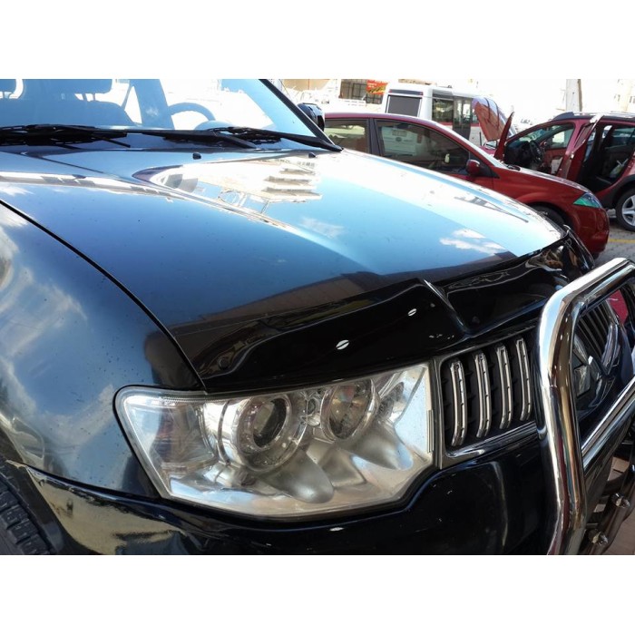 Дефлектор капота (EuroCap) для Mitsubishi L200 2006-2015 гг