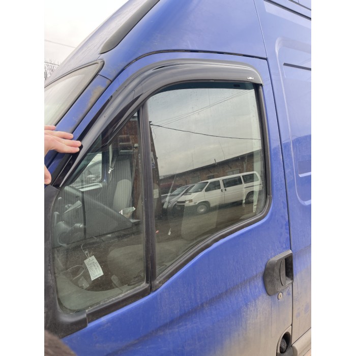 Вітровики (2 шт, HIC) для Iveco Daily 2006-2014 рр