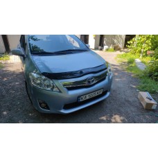 Дефлектор капота 2009-2012 (VIP) для Toyota Auris рр