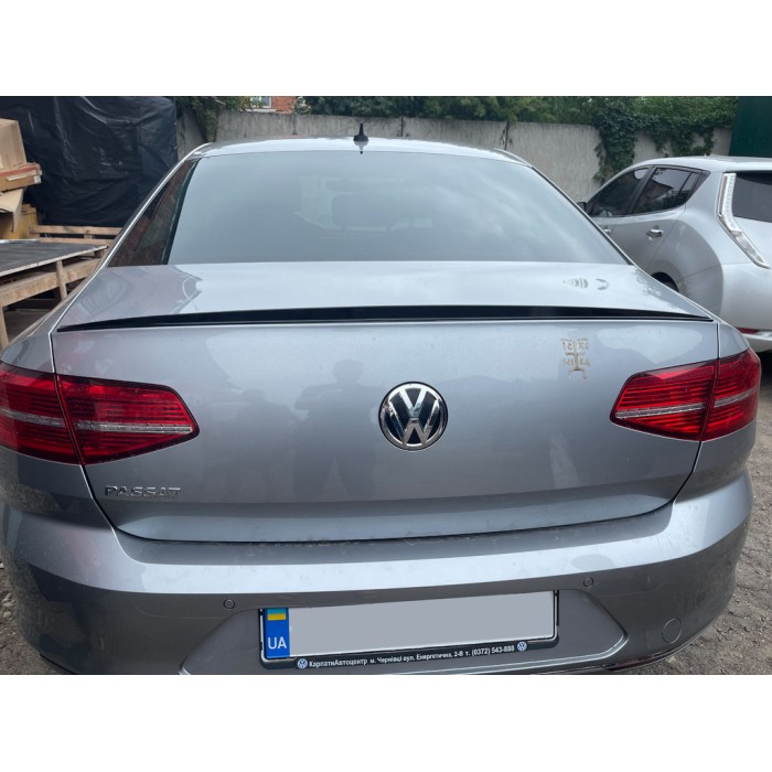 Спойлер LIP (Sunplex, чорний) (115,8см * 6,3см) для Volkswagen Passat B8 2015-2023 рр