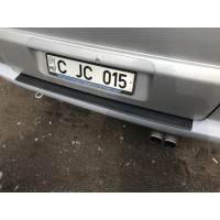 Накладка на задній бампер DDU-мат (ABS) для Mercedes Vito W638 1996-2003 рр