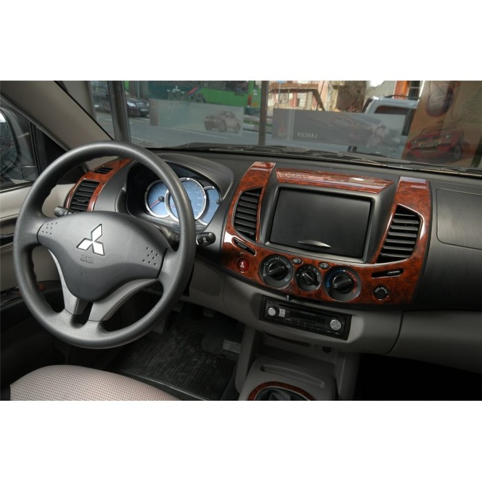 Накладки на панель (14 деталей) Дерево для Mitsubishi L200 2006-2015 гг