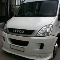 Накладка на передний бампер (под покраску) для Iveco Daily 2006-2014 гг
