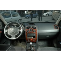 Накладки на панель 17 деталей (Meric, Турция) Дерево для Renault Megane II 2004-2009 гг