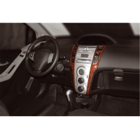Накладки на панель для Toyota Yaris 2006-2011 рр