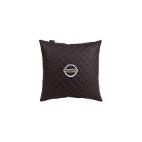 Подушка в авто EVAtech ECO 40x40 см Nissan чорна з червоною ниткою SPBCSBRV021